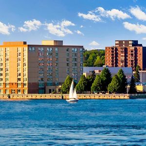 Delta Hotels By Marriott Sault Ste. Marie Waterfront Exterior photo