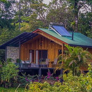 Cabanas Hoja Verde Monteverde Exterior photo