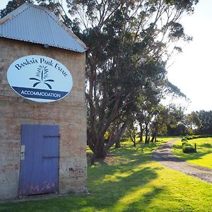 Banksia Park Estate Bed & Breakfast Newhaven Exterior photo