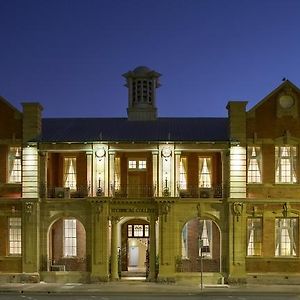 Quality Hotel Regent Rockhampton Exterior photo