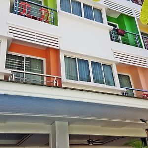 Green Harbor Hotel&apartamento con servicio Patong Exterior photo