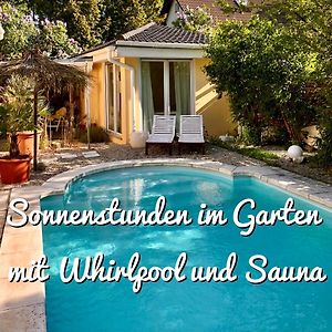 Apartment Tinyhouse Mit Pool, Outdoor Whirlpool Und Garten Petershagen-Eggersdorf Exterior photo