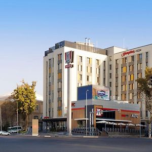 Hampton By Hilton Tashkent Otel Exterior photo