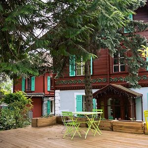Bed and Breakfast Le Chalet D'Ouchy Lausanne Exterior photo