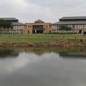 Phakalane Golf Estate Hotel Resort Gaborone Exterior photo
