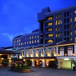 ヴィレッジ ホテル アルバートコート バイ ファー イースト ホスピタリティ シンガポール Exterior photo