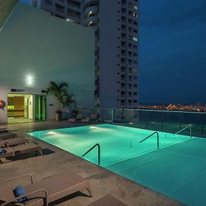 Hampton By Hilton Cartagena Hotel Exterior photo