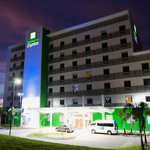 Holiday Inn Express Managua, An Ihg Hotel Exterior photo