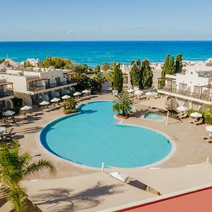 Hotel Louis Paphos Breeze Exterior photo