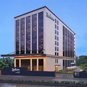 Hotel Radisson Mumbai Andheri MIDC Exterior photo