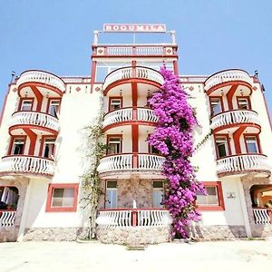 Bogumila Hotel Bar Exterior photo