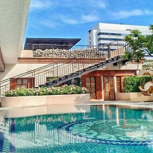 Evergreen Laurel Hotel Bangkok Banguecoque Exterior photo