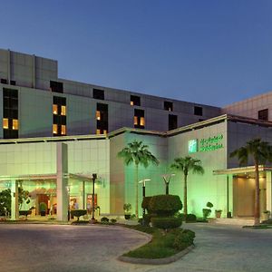 Holiday Inn Riyadh Al Qasr, An Ihg Hotel Exterior photo