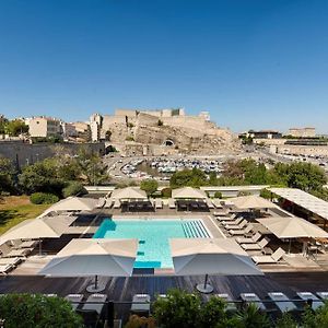 Radisson Blu Hotel Marseille Vieux Port Exterior photo