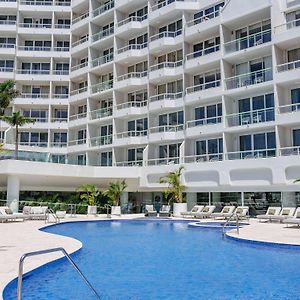 Novotel Brighton Beach Sydney Exterior photo