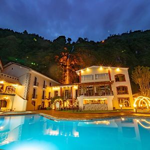 Sangay Spa Hotel Banos (Tungurahua) Exterior photo