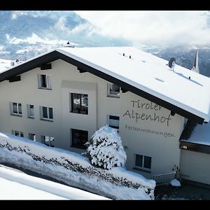 Ferienwohnungen Tiroler Alpenhof Innsbruck Exterior photo