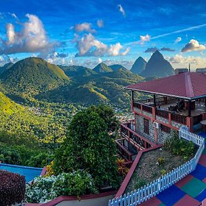 Hotel Samfi Gardens Soufrière Exterior photo