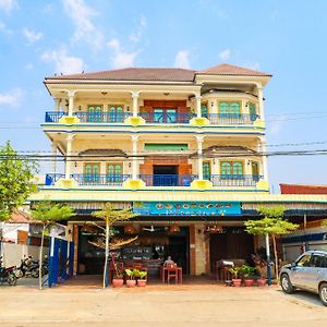 Hotel Le Tonle Kratié Exterior photo
