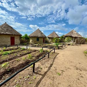 Maasai Eco Boma & Lodge - Experience Maasai Culture Makuyuni Exterior photo