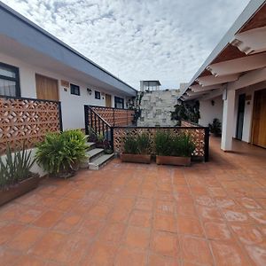 Santa Josefita Rotamundos Bed and Breakfast Cholula Exterior photo