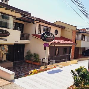 Ayenda Mountain Hostels Manizales Exterior photo