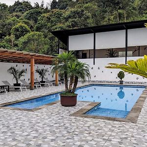 Las Terrazas De Dana Boutique Lodge & Spa Mindo Exterior photo