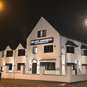 Sky City Apartments Coventry Exterior photo