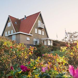 Villa Parnassia Bergen aan Zee Exterior photo