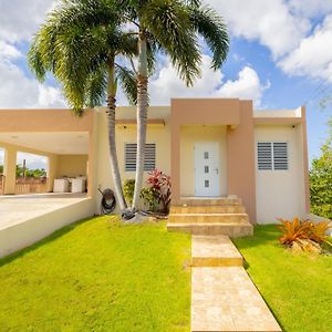 Arenales Vacational House Isabela Exterior photo
