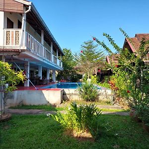 Tanabendang Banglos Pantai Cenang  Exterior photo