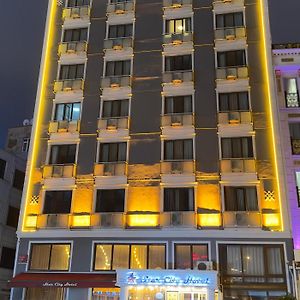 Star City Hotel Istanbul Exterior photo