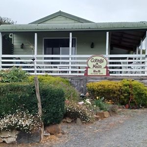 Cottage On Main Franklin Exterior photo