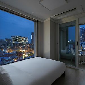 Urbanstay Myeongdong Seoul Exterior photo