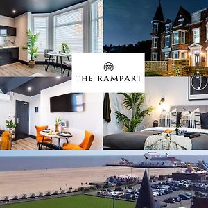 The Rampart Aparthotel Great Yarmouth Exterior photo