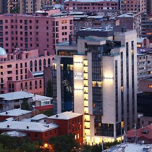 Opera Suite Hotel Yerevan Exterior photo