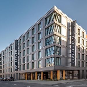 Courtyard By Marriott Cologne Hotel Exterior photo