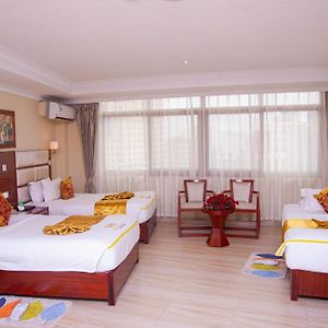 Tiffany Diamond Hotels Ltd - Indira Gandhi Street Dar es Salaam Exterior photo