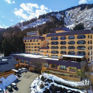 Yuzawa Grand Hotel Exterior photo