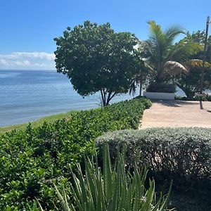 Bayfront Villa & Apartment Portmore Exterior photo