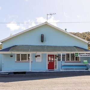 Brunnerton Lodge And Backpackers Greymouth Exterior photo