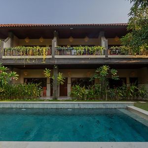 Jepun Bnb Bali Bed & Breakfast Seminyak  Exterior photo