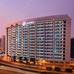 Flora Creek Deluxe Hotel Apartments, Deira Dubai Exterior photo