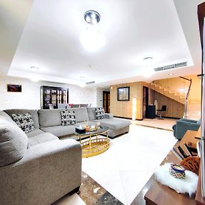4-Bedroom Villa With Huge Private Garden On Jbr Dubai Exterior photo