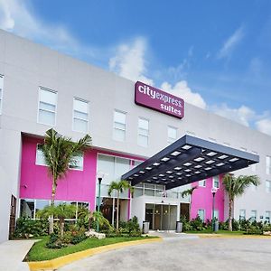 City Express Suites By Marriott Playa Del Carmen Exterior photo