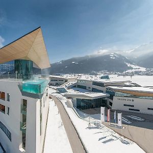 Tauern Spa Hotel & Therme Kaprun Exterior photo