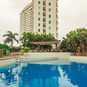 Staycation In Alabang By Angela Manilla Exterior photo
