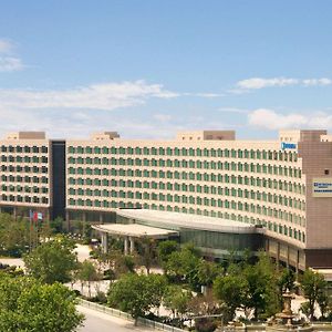 Hotel Wyndham Qingdao Exterior photo