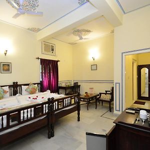 Jaipur Vintage House Bed and Breakfast Exterior photo