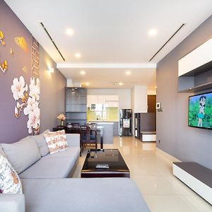 Apartments Near Tan San Nhat Airpot Ho Chi Minh City Exterior photo